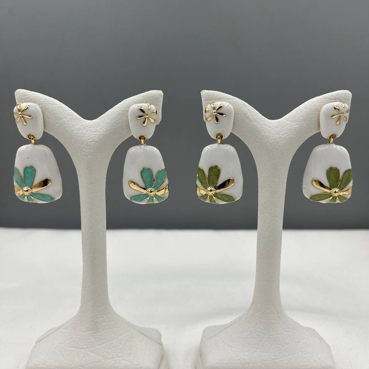 گوشواره میناکاری طرح دار بدون حساسیت