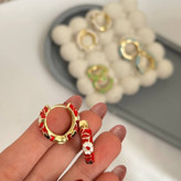 گوشواره میناکاری طرح گل دار حلقه ای