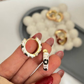 گوشواره میناکاری طرح گل دار حلقه ای