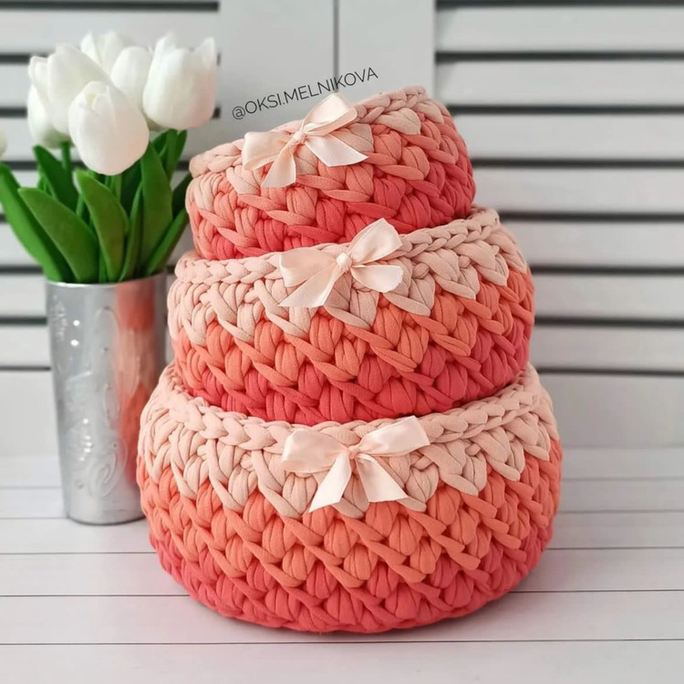 سبد تریکو بافی ست 3 تایی سایز15 و 25 و 20 سانتی رنگ دلخواه